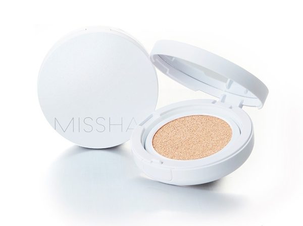 Magic Cushion Moist Up SPF50+/PA+++ (No.23) | Cushion