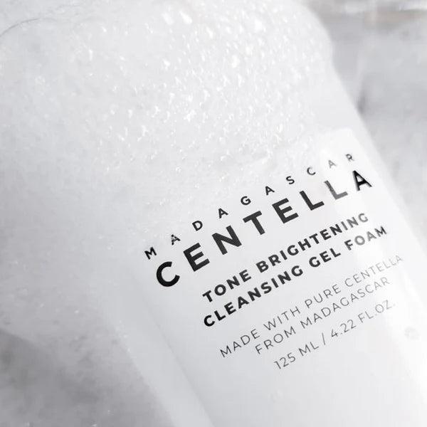SKIN1004-Madagascar-Centella-Tone-Brightening-Cleansing-Gel-The-Happy-Face..webp
