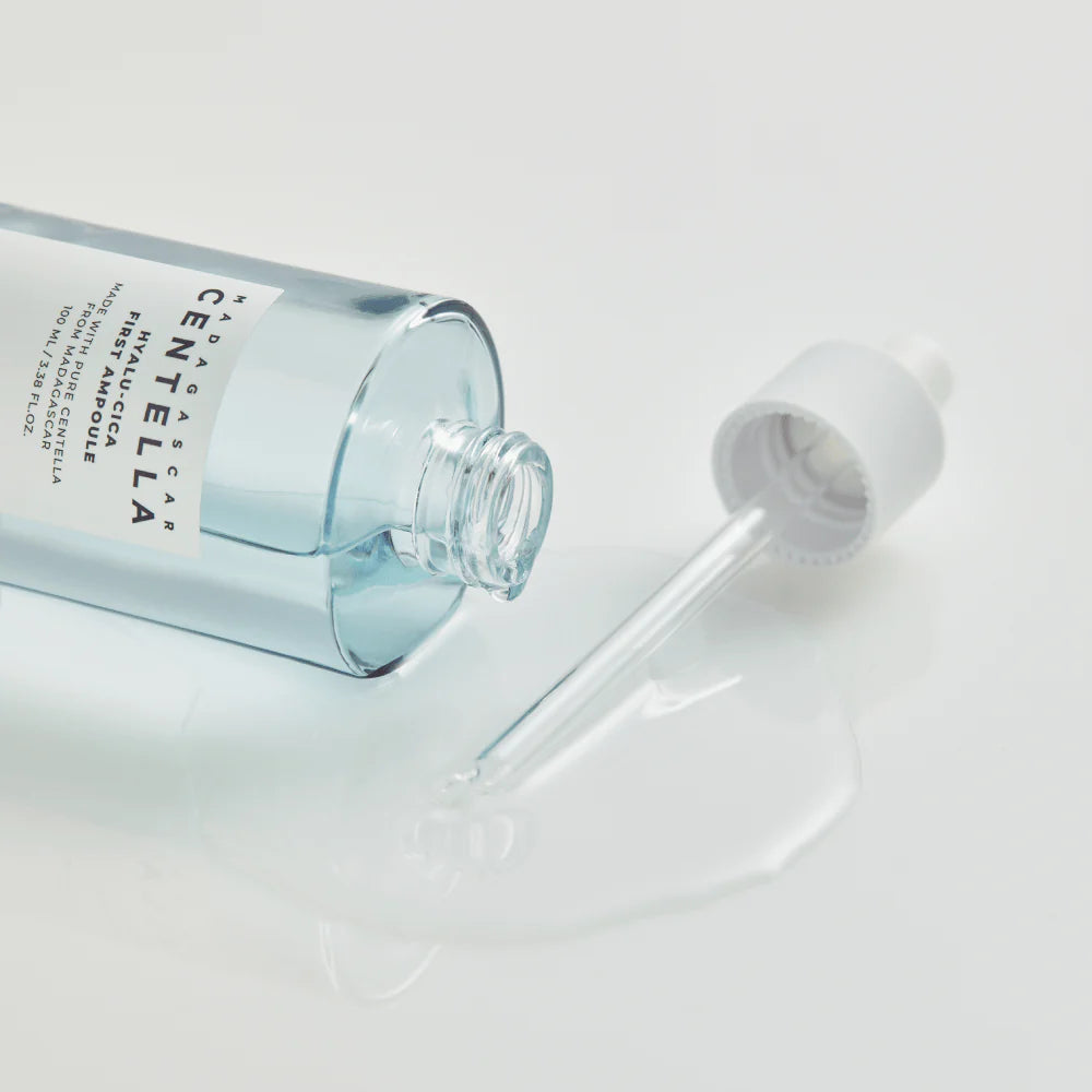 SKIN1004-ampoule-serum-hyalu-cica-first-ampoule-TheHappyFace2.webp